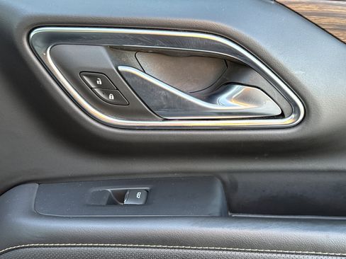 Used 2024 Chevrolet Tahoe Premier image 44