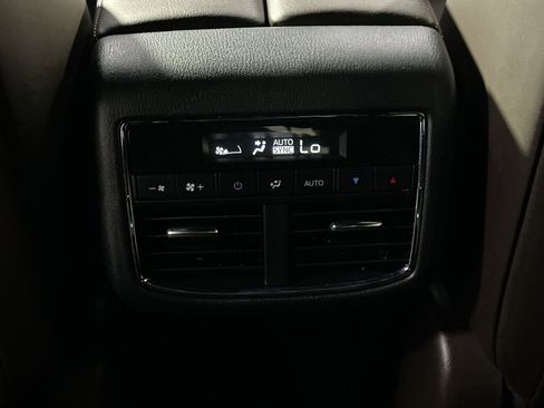 Used 2021 MAZDA CX-9 Signature image 34