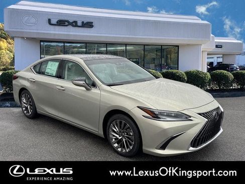 New 2025 Lexus ES 350 Ultra Luxury image 6