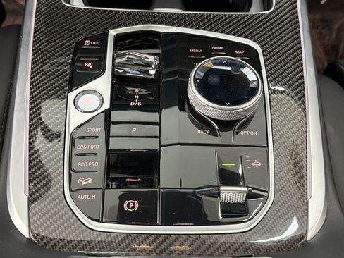 Certified 2024 BMW X7 M60i w/ Executive Package AWD/4WD image 17
