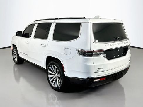 Used 2023 Jeep Grand Wagoneer 4WD w/ Convenience Group III image 5