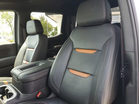Used 2021 GMC Sierra 1500 AT4 image 12
