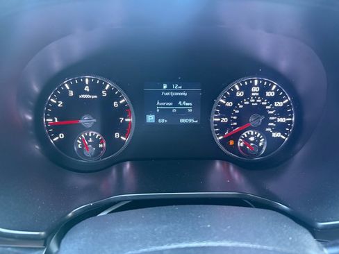 Used 2022 Kia Telluride LX AWD/4WD image 9