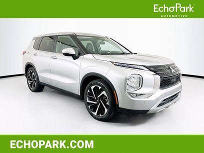 Used 2024 Mitsubishi Outlander SE