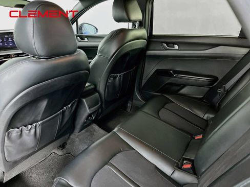 Used 2022 Kia K5 GT-Line FWD image 31