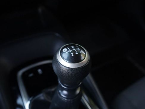 Used 2021 Toyota Corolla SE FWD image 13