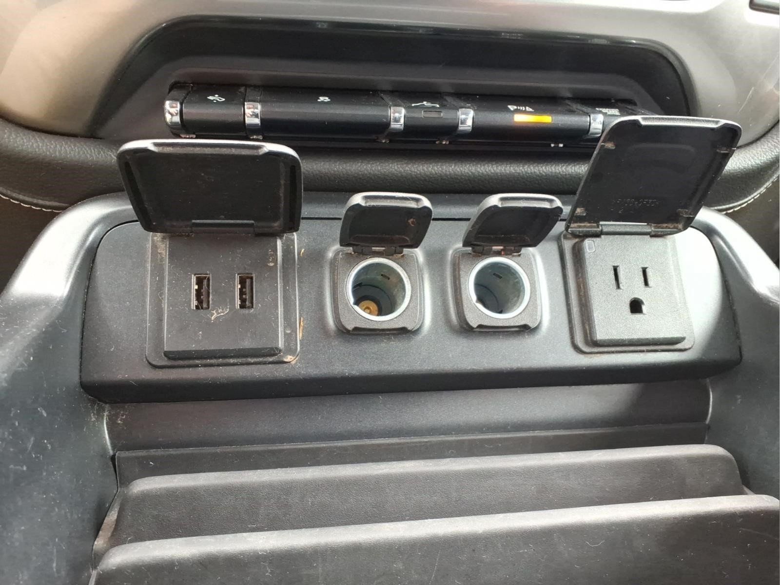 Used 2018 Chevrolet Silverado 3500 LTZ w/ Duramax Plus Package AWD/4WD image 16