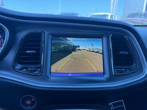 Used 2019 Dodge Challenger SRT Hellcat Redeye image 16