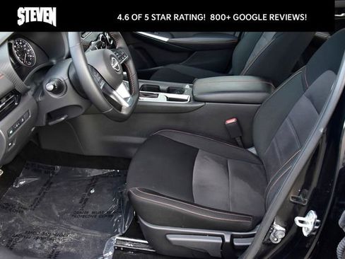 Used 2025 Nissan Sentra SR image 10