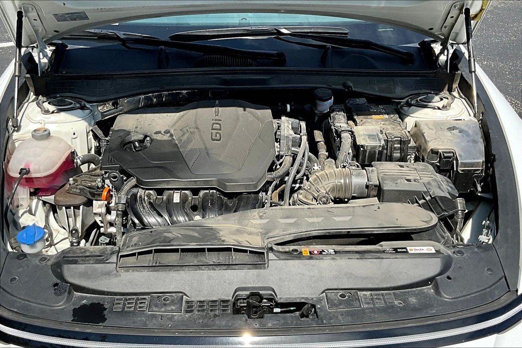 Used 2025 Hyundai Sonata SEL FWD image 29