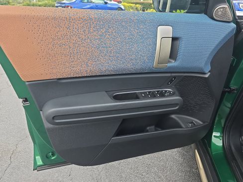 Used 2025 MINI Cooper Countryman S w/ Comfort Package Max image 18