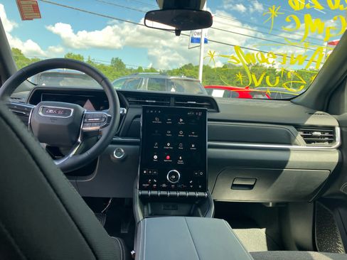 Used 2026 GMC Terrain Elevation AWD/4WD image 28
