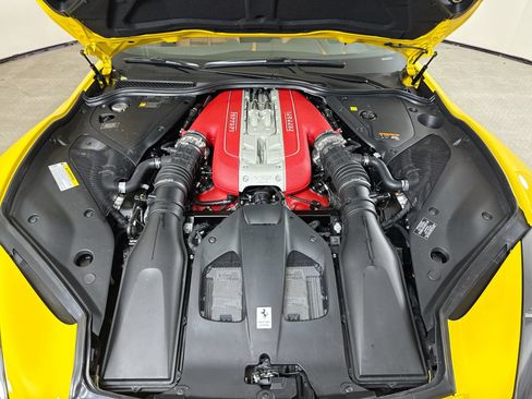 Certified 2022 Ferrari 812 GTS RWD image 20