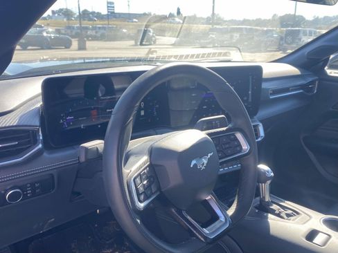 Used 2024 Ford Mustang Premium image 16