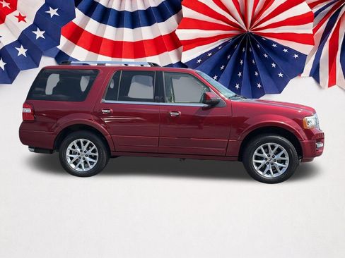 Used 2017 Ford Expedition Limited w/ Equipment Group 301A RWD image 30