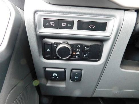 Used 2023 Ford F150 Lightning XLT image 25