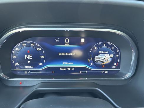 Used 2023 Chevrolet Suburban High Country w/ Premium Package AWD/4WD image 17