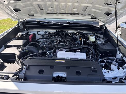 New 2025 Toyota Tacoma SR w/ Towing Package RWD image 31