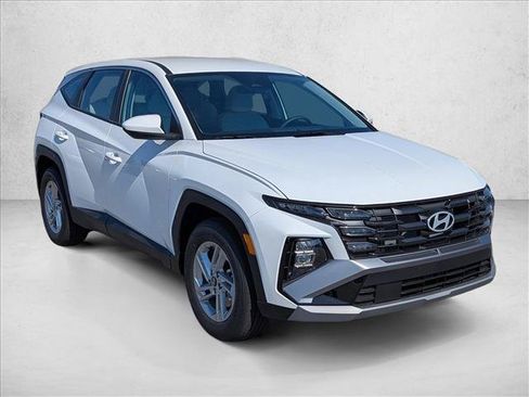 New 2026 Hyundai Tucson SE FWD image 3