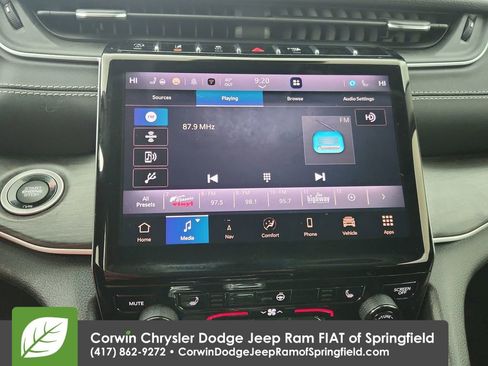 Certified 2023 Jeep Grand Cherokee Limited w/ Black Appearance Package image 24