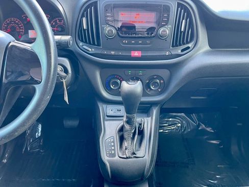 Used 2016 RAM ProMaster City Tradesman image 15