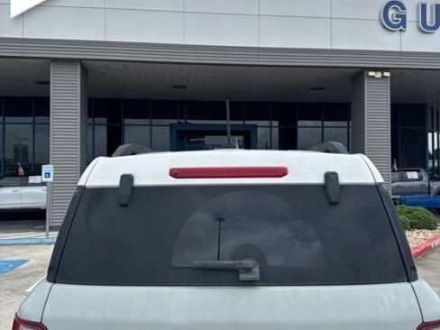 Used 2022 Ford Bronco Sport Outer Banks w/ Tech Package AWD/4WD image 6