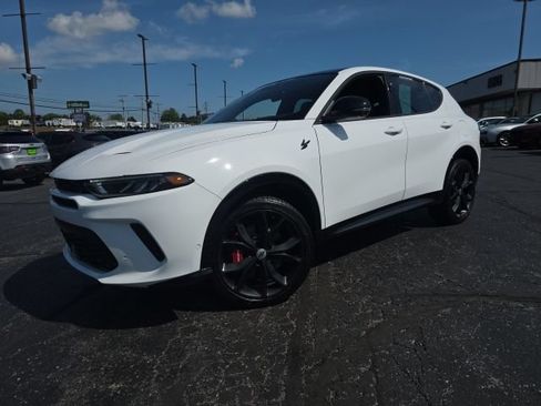 Used 2025 Dodge Hornet R/T w/ R/T Plus Package AWD/4WD image 2
