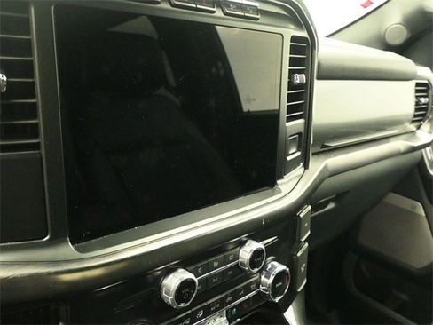 Certified 2023 Ford F150 Lariat w/ Equipment Group 502A High image 17