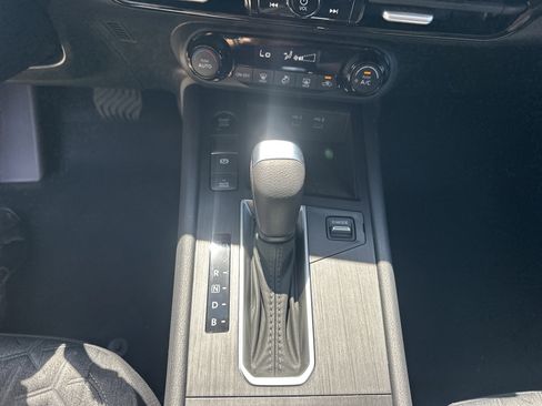 New 2026 Nissan Kicks SV FWD image 19
