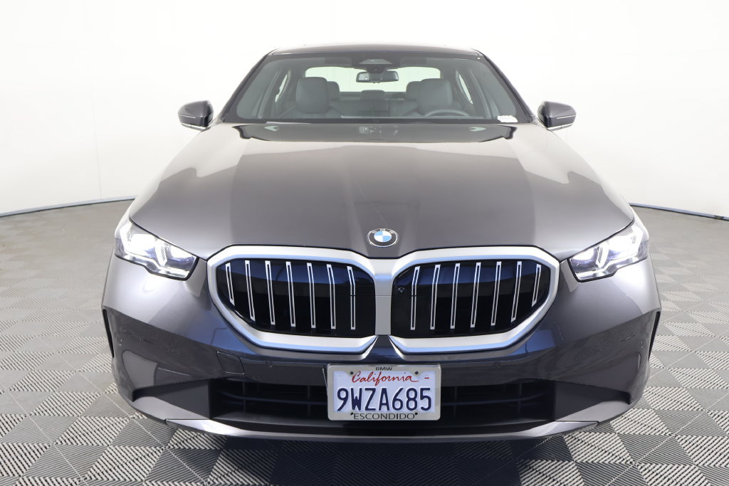 Used 2026 BMW 530i w/ Premium Package RWD image 2
