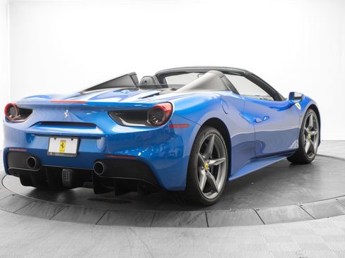 Used 2017 Ferrari 488 Spider RWD image 3