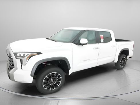 New 2026 Toyota Tundra Limited image 4