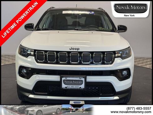 Used 2022 Jeep Compass Limited image 2
