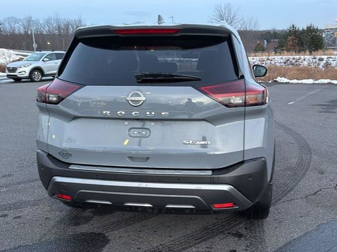 Used 2022 Nissan Rogue SL w/ SL Premium Package image 8