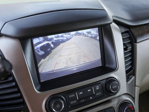 Used 2019 GMC Yukon Denali w/ Open Road Package image 20