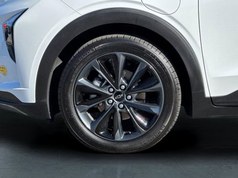 Used 2022 Chevrolet Bolt EUV Premier w/ Launch Edition image 26