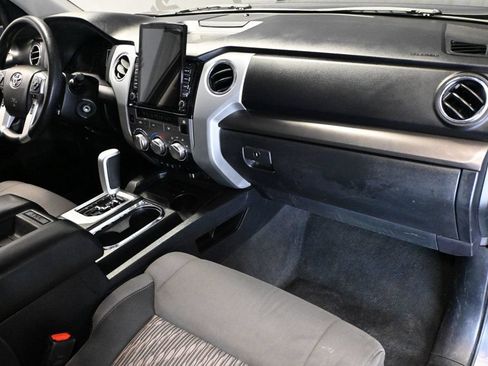 Used 2021 Toyota Tundra SR5 RWD image 11
