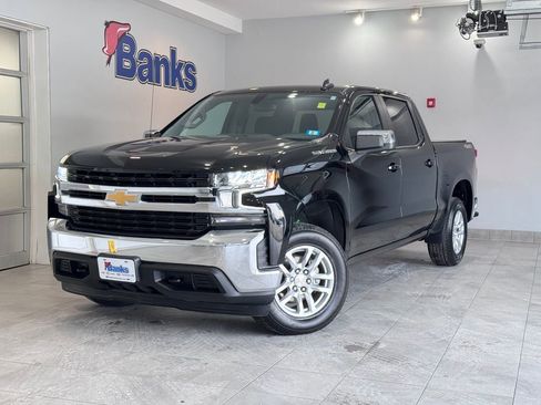 Certified 2022 Chevrolet Silverado 1500 LT image 2