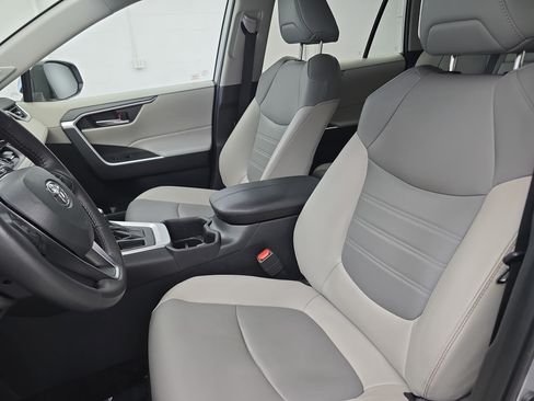 Used 2024 Toyota RAV4 XLE Premium w/ Weather Package FWD image 15