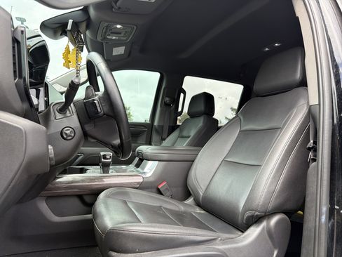 Used 2023 Chevrolet Silverado 1500 LTZ w/ LTZ Convenience Package II AWD/4WD image 7
