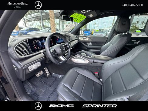 Used 2024 Mercedes-Benz GLS 450 4MATIC image 10