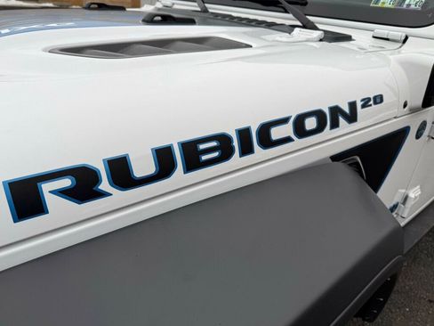 Used 2023 Jeep Wrangler Unlimited Rubicon 4xe image 14
