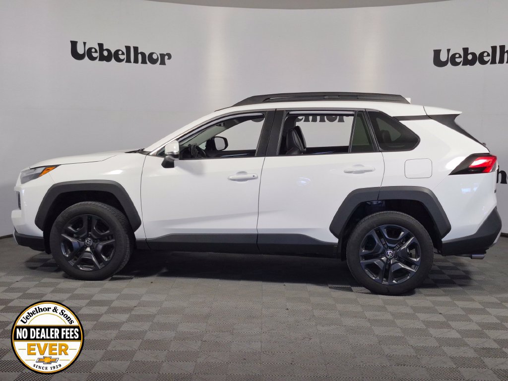 Used 2022 Toyota RAV4 Adventure AWD/4WD image 4