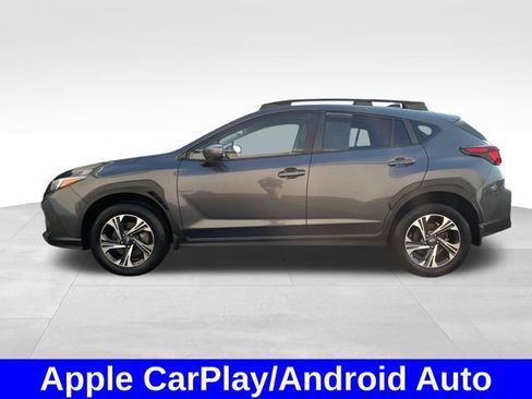 Used 2024 Subaru Crosstrek 2.0i Premium AWD/4WD image 2