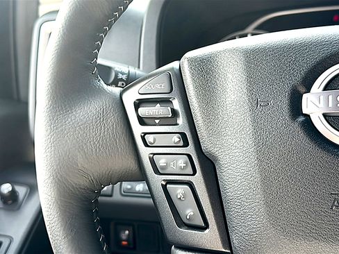 New 2026 Nissan Frontier SV w/ SV Convenience Package image 18