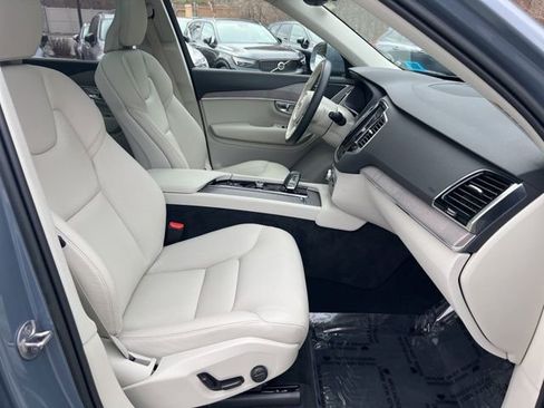 Certified 2023 Volvo XC90 B6 Plus w/ Protection Package image 18