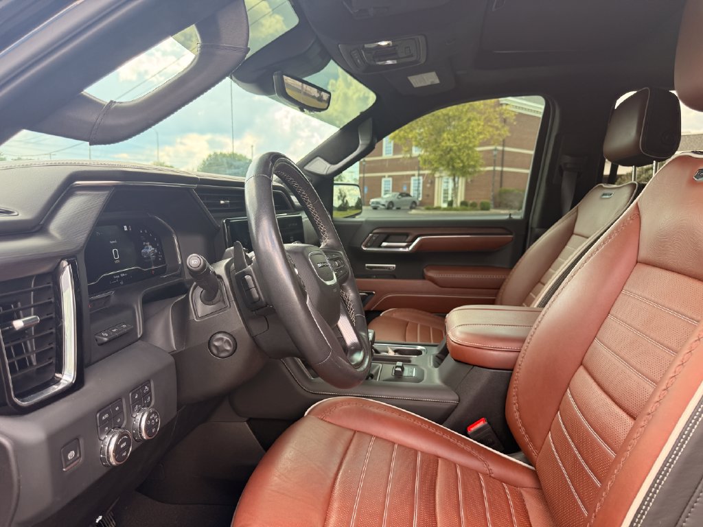Certified 2024 GMC Sierra 1500 Denali Ultimate AWD/4WD image 12