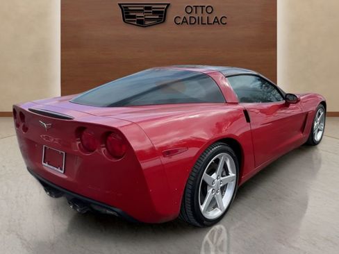 Used 2005 Chevrolet Corvette Coupe w/ Preferred Equipment Group image 5