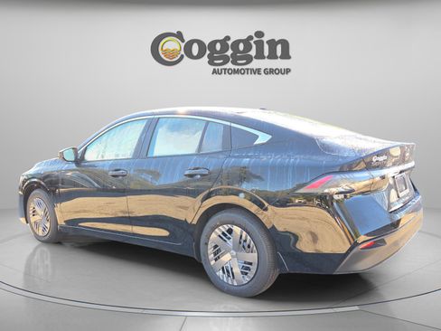 New 2026 Nissan Sentra S w/ Floor Mat Package image 4