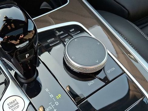 Certified 2022 BMW X5 xDrive40i w/ Climate Comfort Package image 18